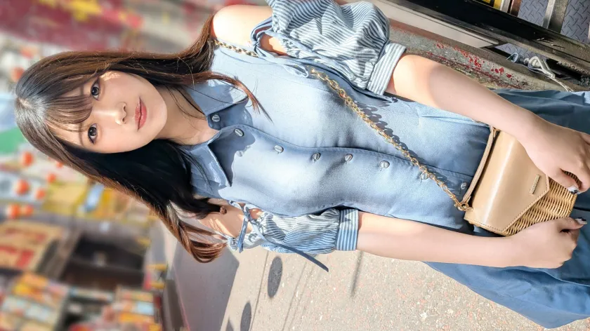 【Big Collection for Plump Lovers!!】Cute face, but a body that goes wild when she takes off her underwear!! So erotic you'll be at a loss for where to look, you there!!! Paradise is spreading right before your eyes ♫ 【First Shoot】Applied for AV Online → AV Experience Filming 2462