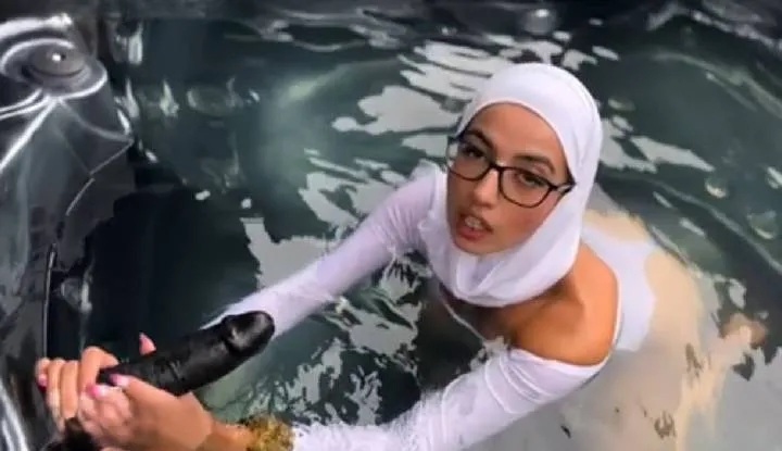 Aaliyah Yasin - Only black penises can satisfy my heart Onlyfans video leaked