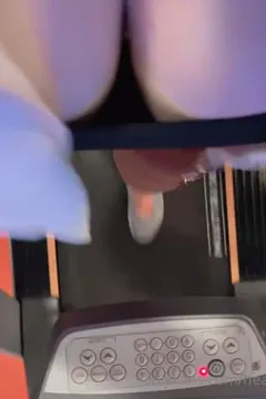 How to use a treadmill with large breasts?