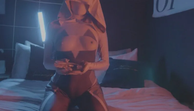 Exquisite Internet Celeb Loli Yuzuki ~ 2019 Goddess Gwen's Private Night ~ Ice Cock Mach-Speed Thrusting Nympho Vag Making It Climax!!