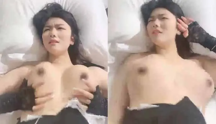 A beautiful goddess-level woman is being banged, her breasts swaying as her small hole is mercilessly penetrated.