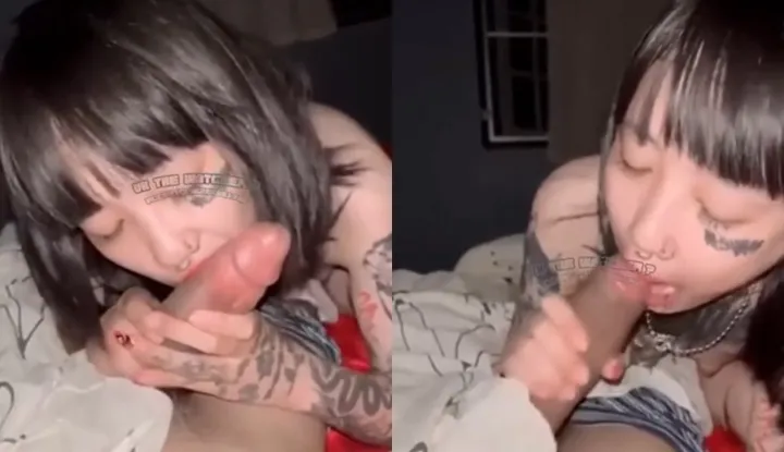 [Thailand] I can’t put it down with the big cock in my mouth, insert it into my hairless pussy and enjoy it