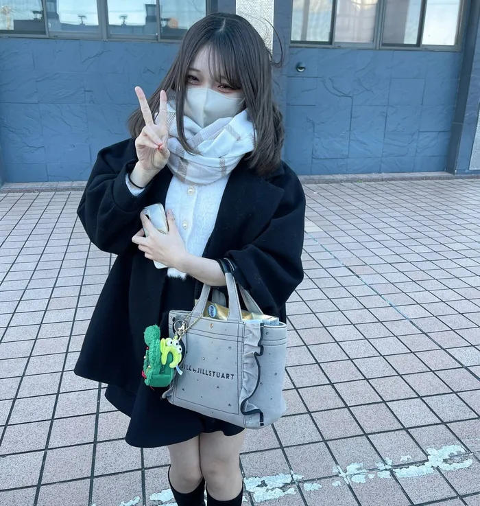 [FC2] Amateur Video #035: Charming Gal Mio in Long Boots for a Daytime Hotel Intimacy part1 [FC2-PPV-4856372]