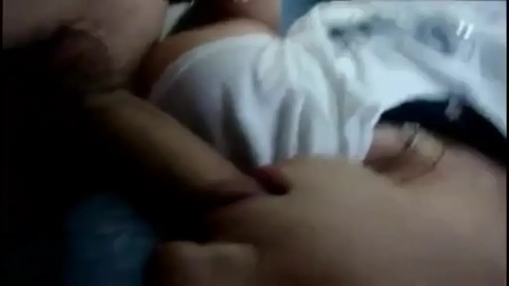 How to quickly have a car shake with my girlfriend after lunch?